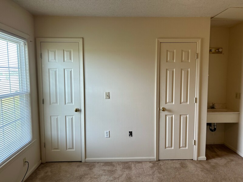 Building Photo - 232 Lanier Dr