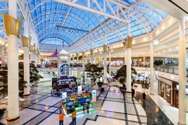 Building Photo - Brand new in Dawson Bluff and move in ready!