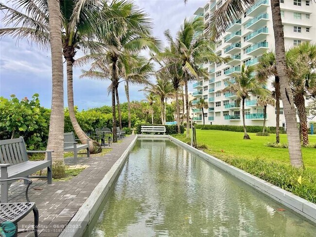 Building Photo - 1610 N Ocean Blvd