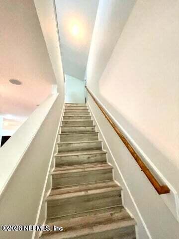 Building Photo - 1200 Stonehedge Trail Ln