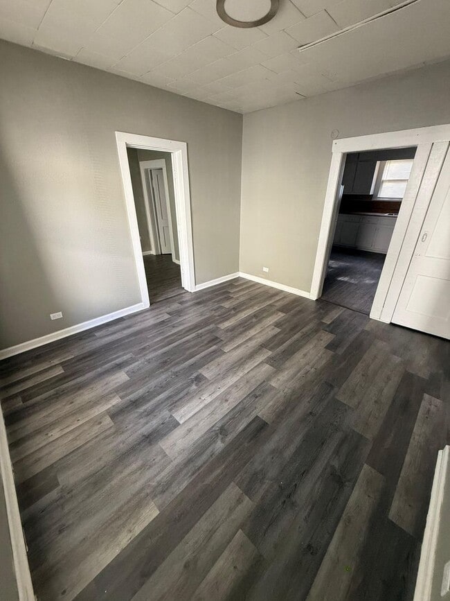 Building Photo - 2530 Pierce St