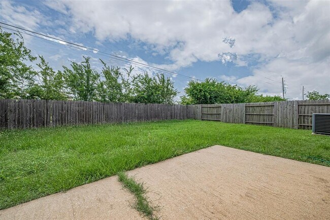 Building Photo - 3834 Pebble Garden Ln