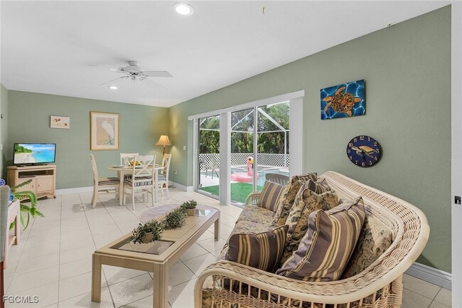 Building Photo - 8549 S Lake Cir