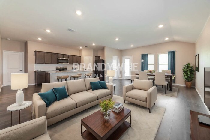 Building Photo - 1302 Community Way