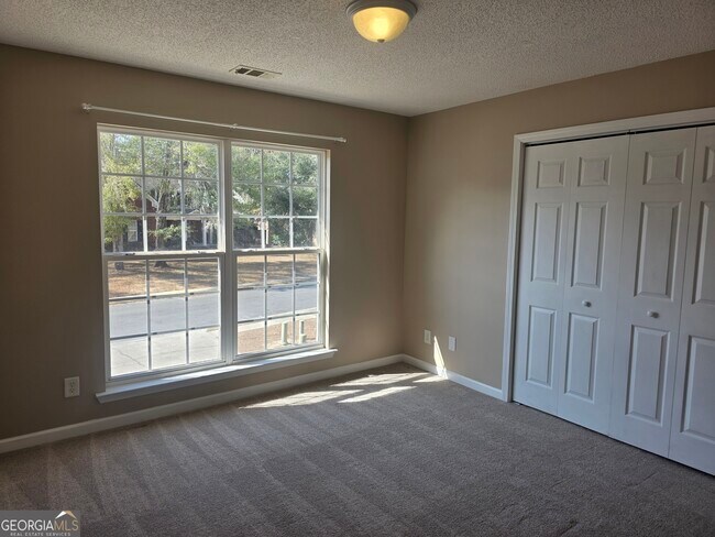 Building Photo - 426 Walthour Dr