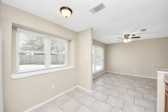 Building Photo - 14718 Windfern Forest Dr