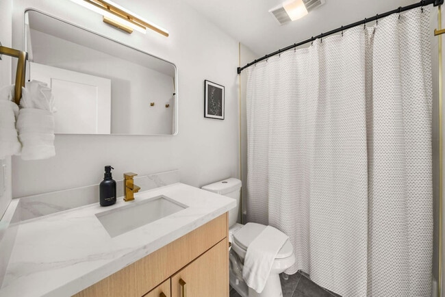 Building Photo - 7719 Renton Ave S