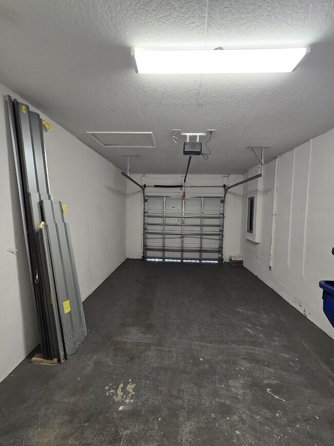 Building Photo - 2349 Center Stone Ln