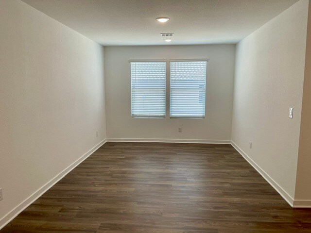 Building Photo - 2586 Aaron Pl
