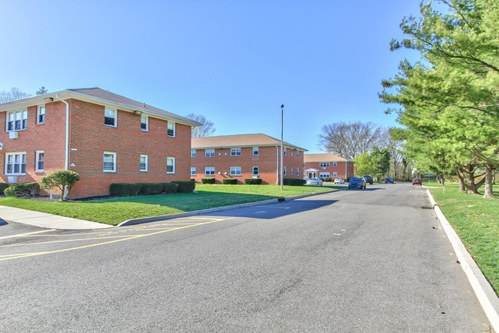 Building Photo - Terrace Garden Apartments