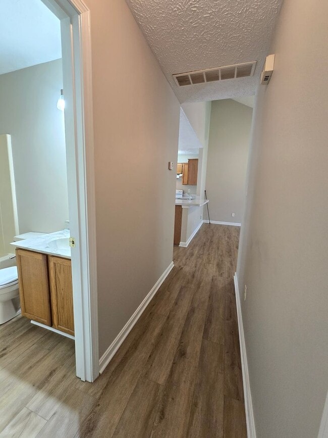 Building Photo - FOR RENT! Jeffersontown! 3 Bedrooms, 2 Full Bathrooms. $1,599/month. NEWer Paint, NEWer Hardwood ...