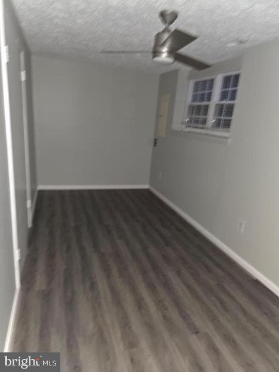 Building Photo - 20 Delafield Ct