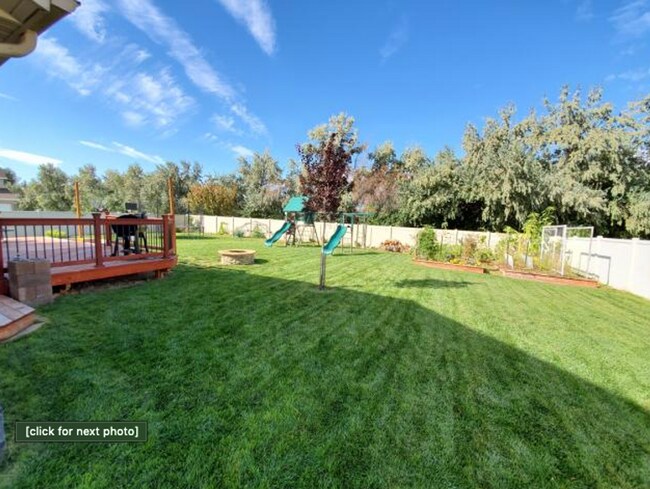 Building Photo - Spacious Living in Spring Creek Ranch – Your Next Home Awaits