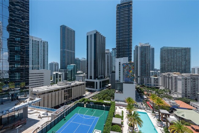 Building Photo - 801 S Miami Ave