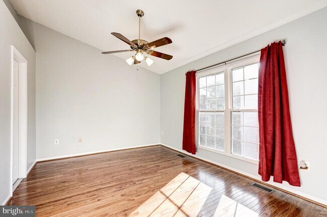 Building Photo - 12111 Wedgeway Pl
