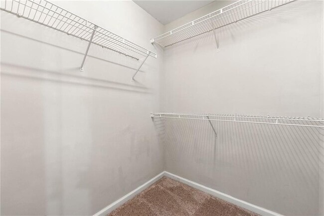 Building Photo - 7260 Foxberry Ct