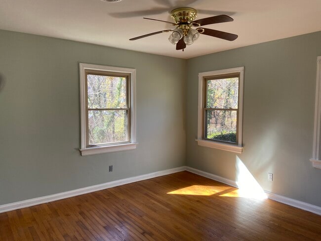 Building Photo - 408 Westmoreland Pl