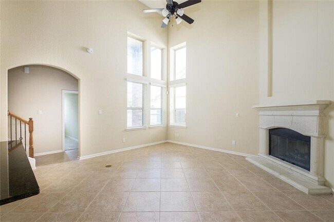 Building Photo - 28723 Mayes Bluff Dr