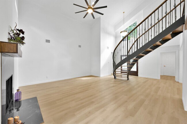 Building Photo - 11612 Timberwild St