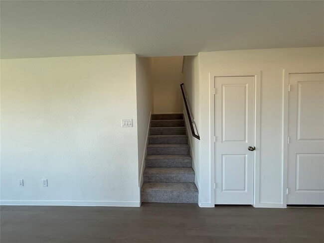Building Photo - 29003 Rustic Windmill Wy