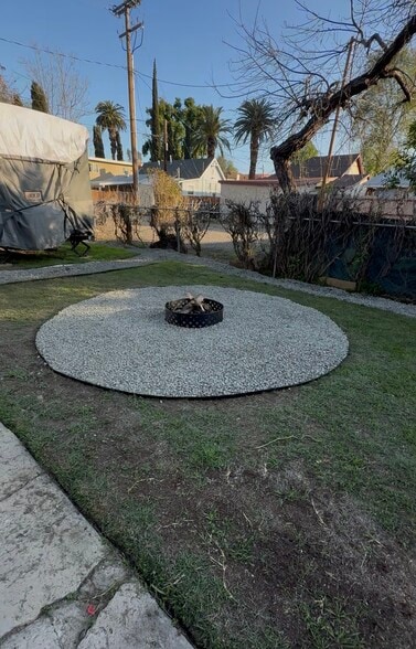 Building Photo - 3460 Brockton Ave