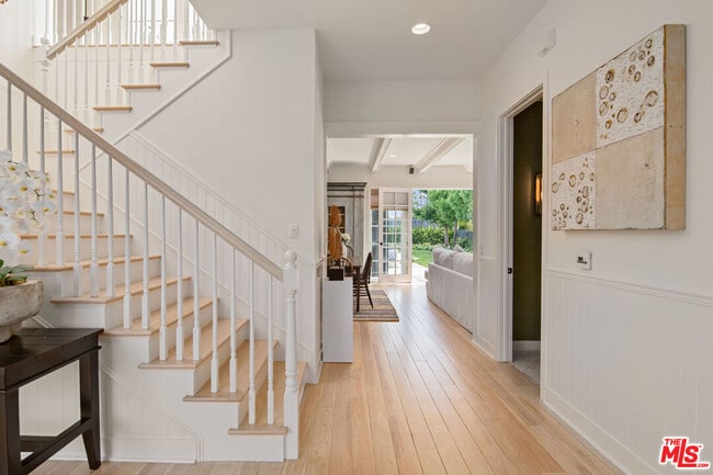 Building Photo - 28870 Hampton Pl