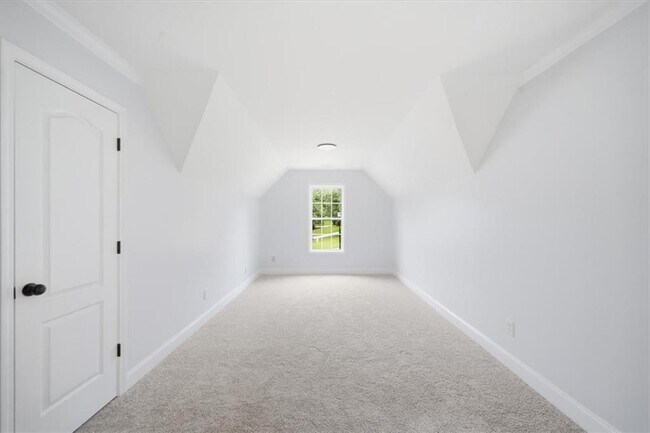 Building Photo - 2000 Millstone Dr SW
