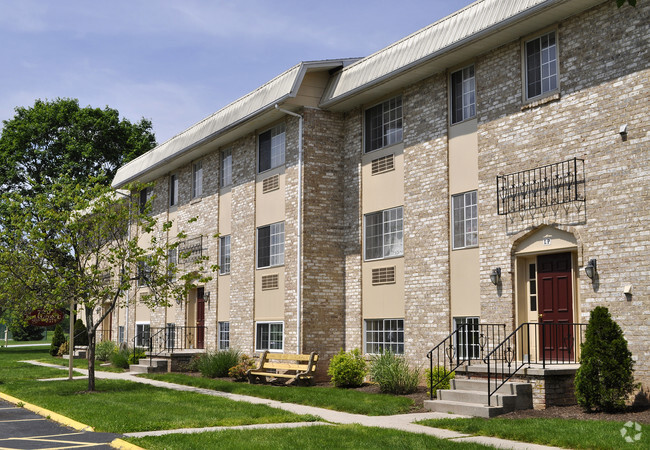 Building Photo - Gettysburg West Apartments