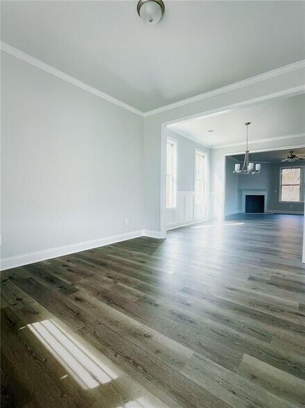 Building Photo - 409 Hellen Vly Dr