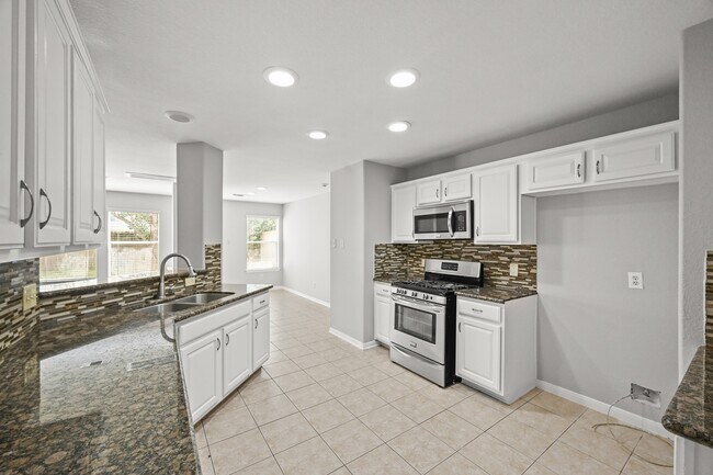 Building Photo - 14614 Hazy Ridge Ln