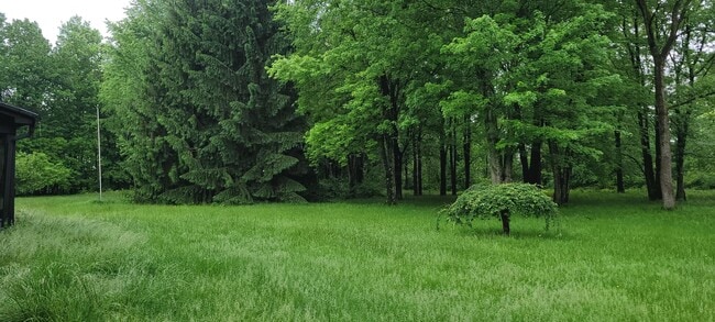 Building Photo - 11201 Beaver Rd NW