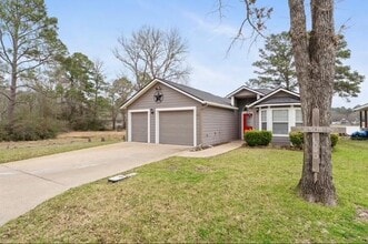 Building Photo - 467 Pinnacle