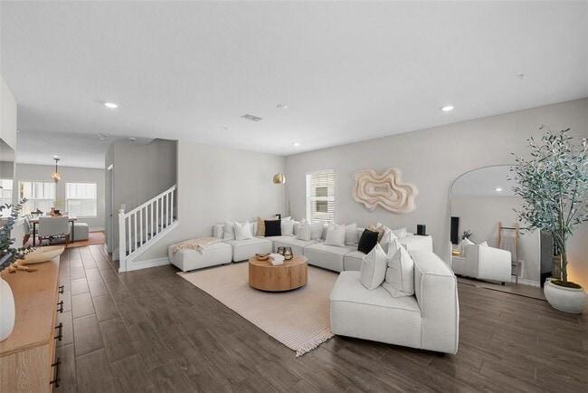 Building Photo - 5351 Bridge St