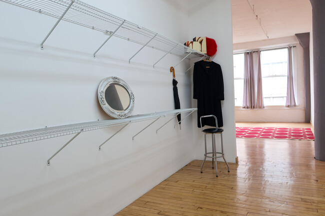 Bedroom adjacent to the Walk-Thru Closet - Walk-Through Closet --- View to the Bedroom - 1709 Washington Ave