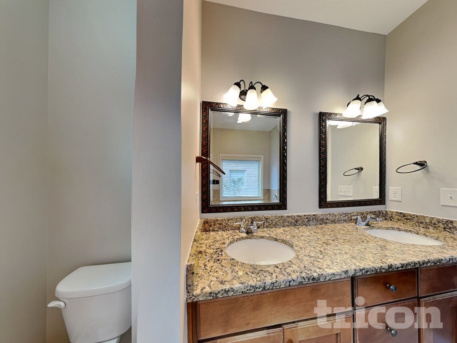 Building Photo - 978 Reddy Farm Ln