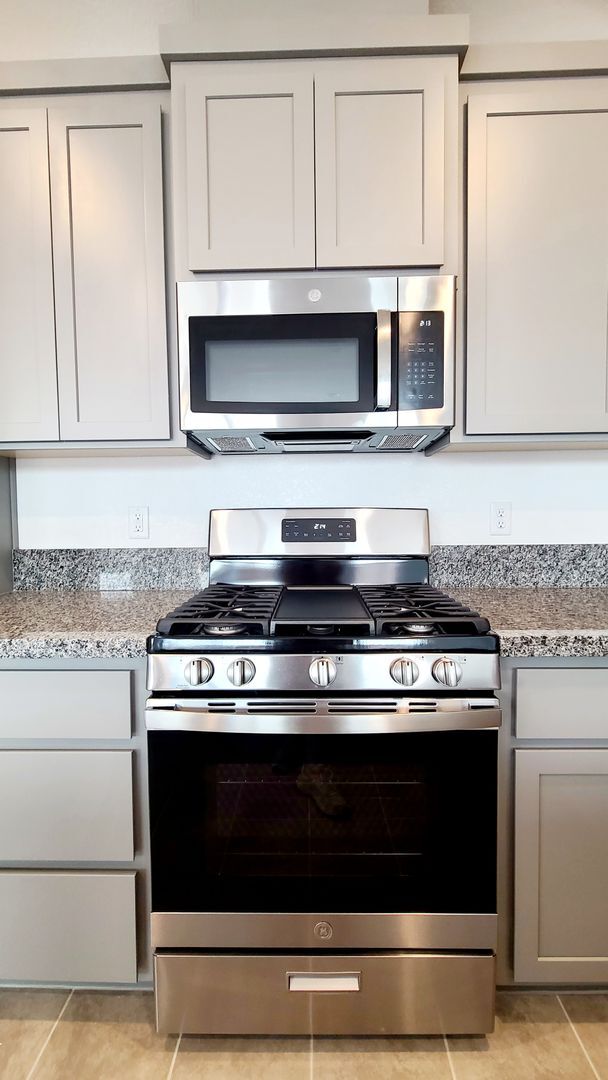 Building Photo - Beautiful Brand New Construction / Single ...