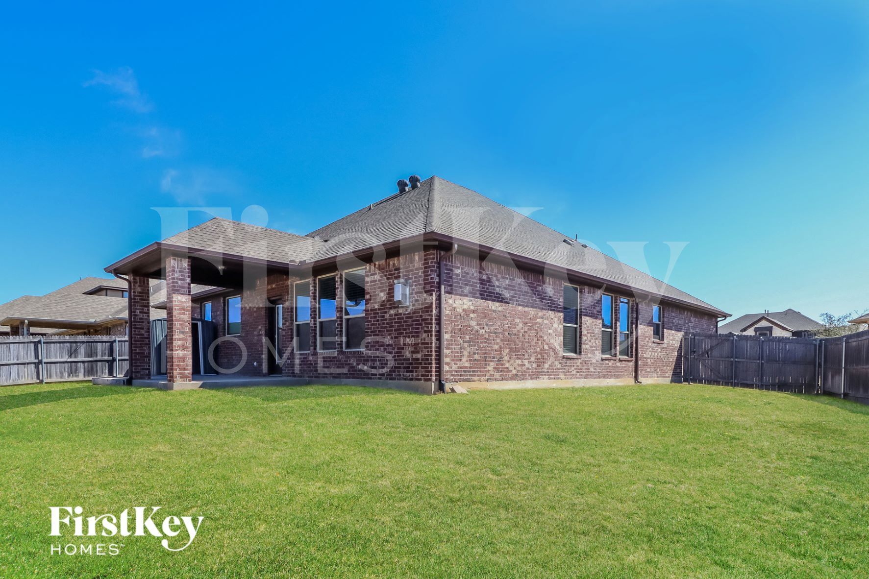 Building Photo - 1005 Destrehan Dr