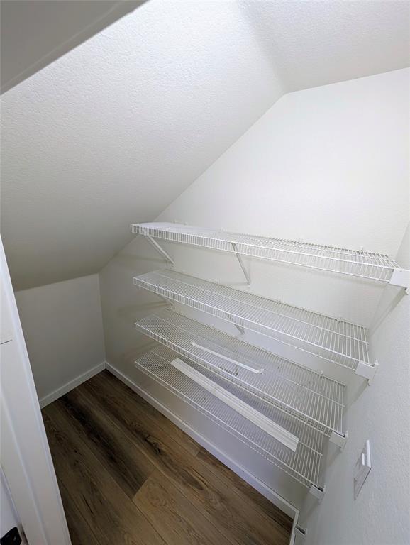 Building Photo - 222 Phillips St