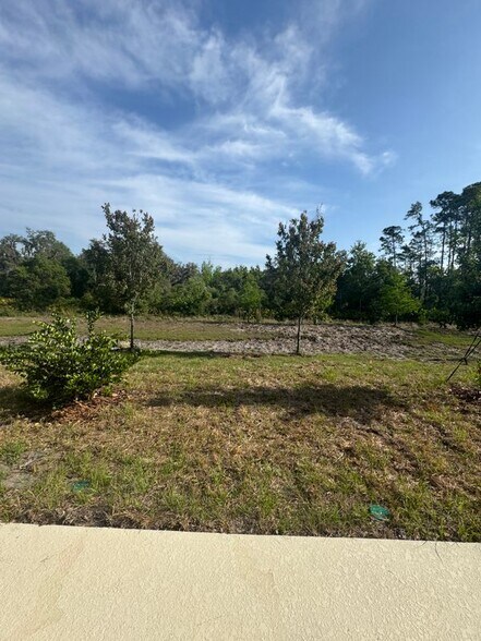 Building Photo - 2509 Penguin Blvd