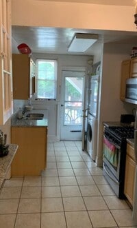 Building Photo - 208 N Nansemond St