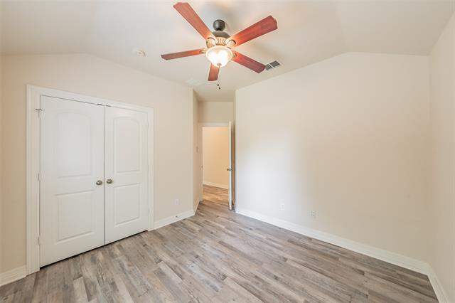 Building Photo - 1313 Catbird Dr