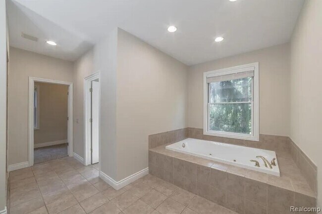 Building Photo - 1591 Eagle Trail