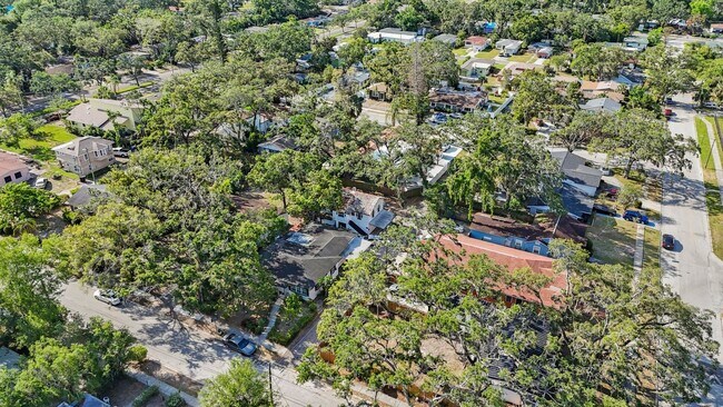 Building Photo - 2242 23rd Ave S