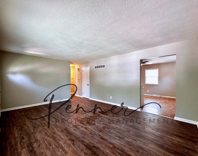 Building Photo - 11317 E 13TH St