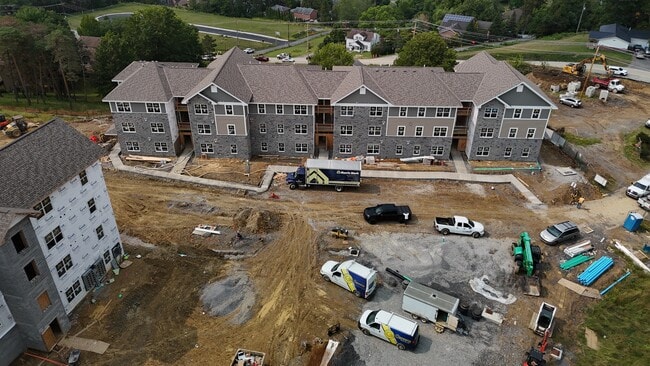 Building Photo - Hershman Landing and Manor