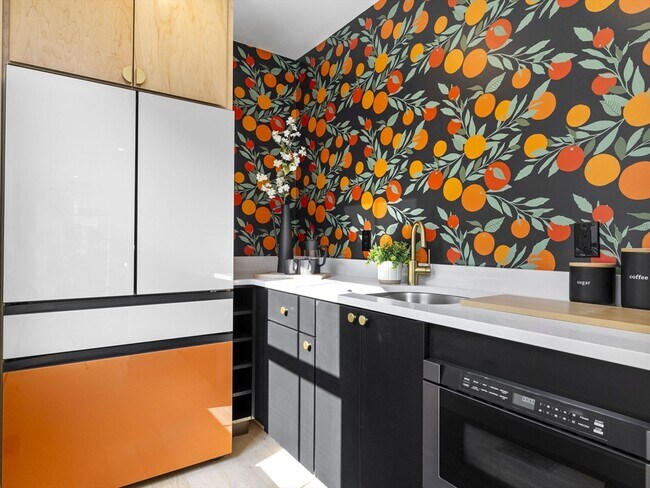 Building Photo - 23 Winter St