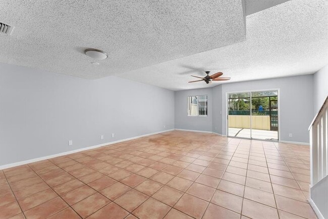 Building Photo - 6175 Riverwalk Ln