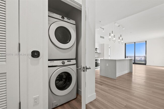 Building Photo - 101 Diplomat Pkwy