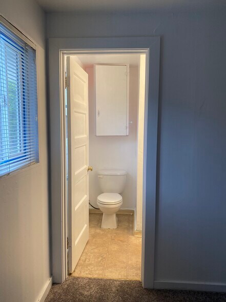 Building Photo - 410 Carrillo St