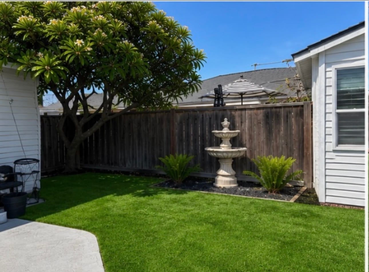 Building Photo - 5534 Cerritos Ave